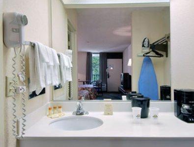 Days Inn Lake Norman كورنيليوس الغرفة الصورة