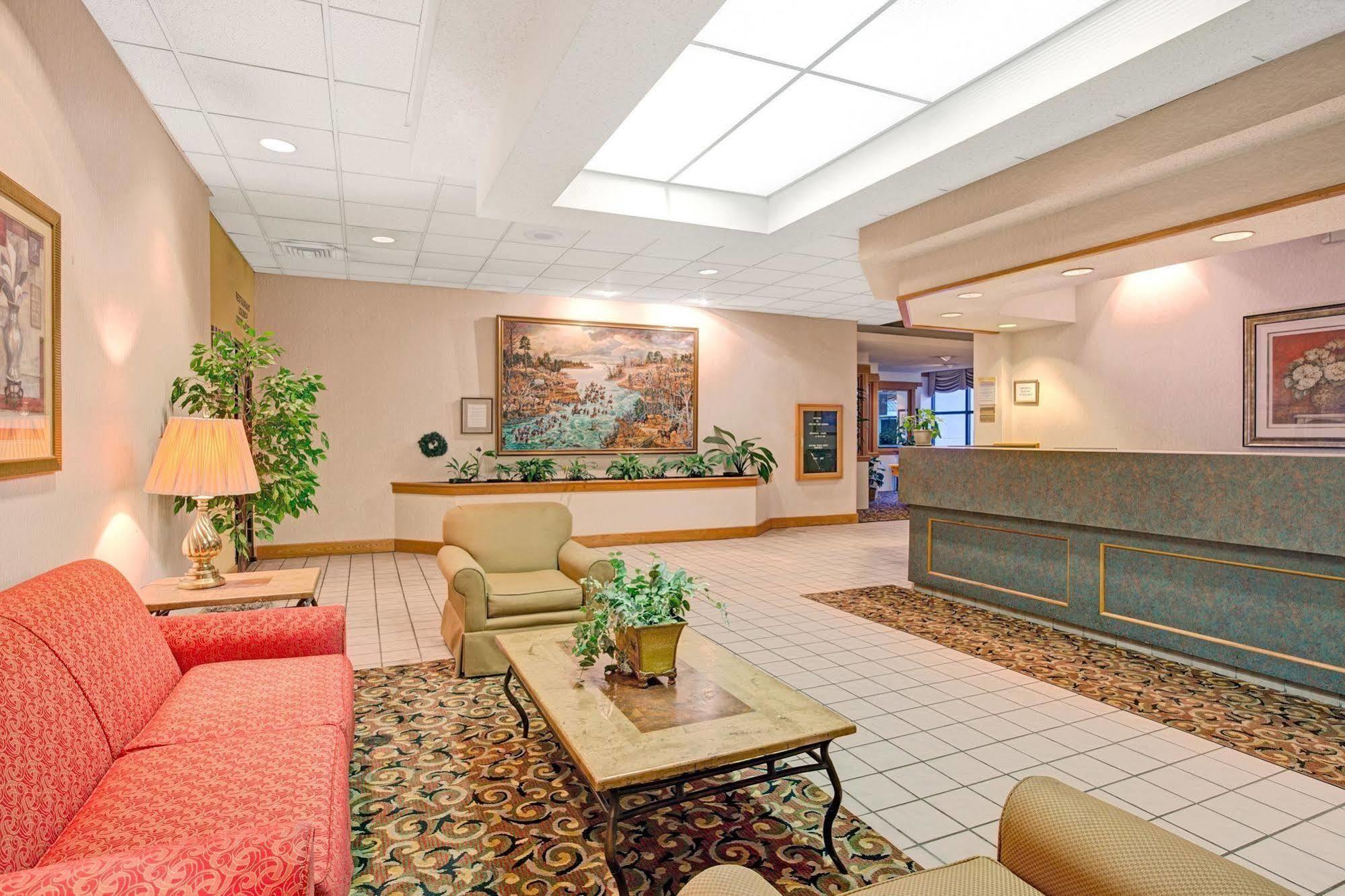 Days Inn Lake Norman كورنيليوس المظهر الخارجي الصورة