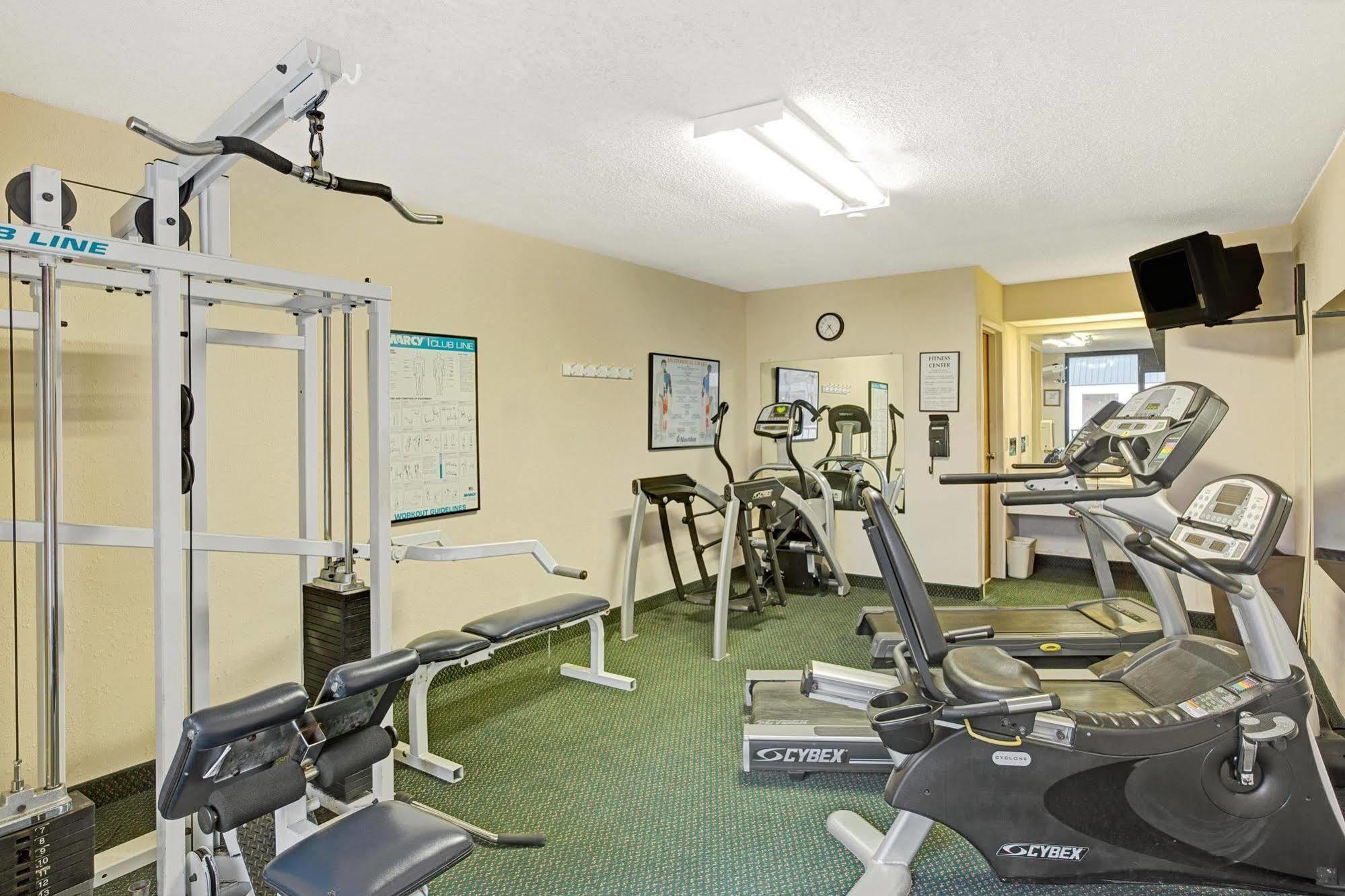 Days Inn Lake Norman كورنيليوس المظهر الخارجي الصورة