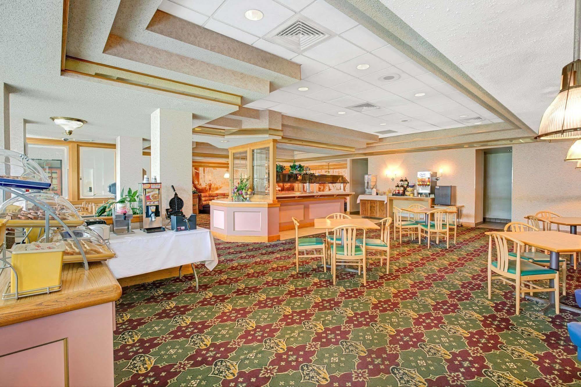 Days Inn Lake Norman كورنيليوس المظهر الخارجي الصورة